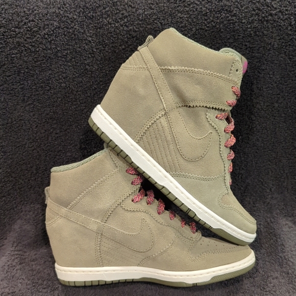 NWT Nike Sky Hi High Dunk Leather Wedge Shoes 'Medium Olive' Size 8.5 - Picture 9 of 9